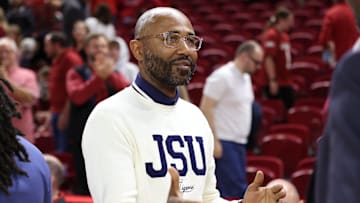 Jackson State Tigers head coach Mo Williams 