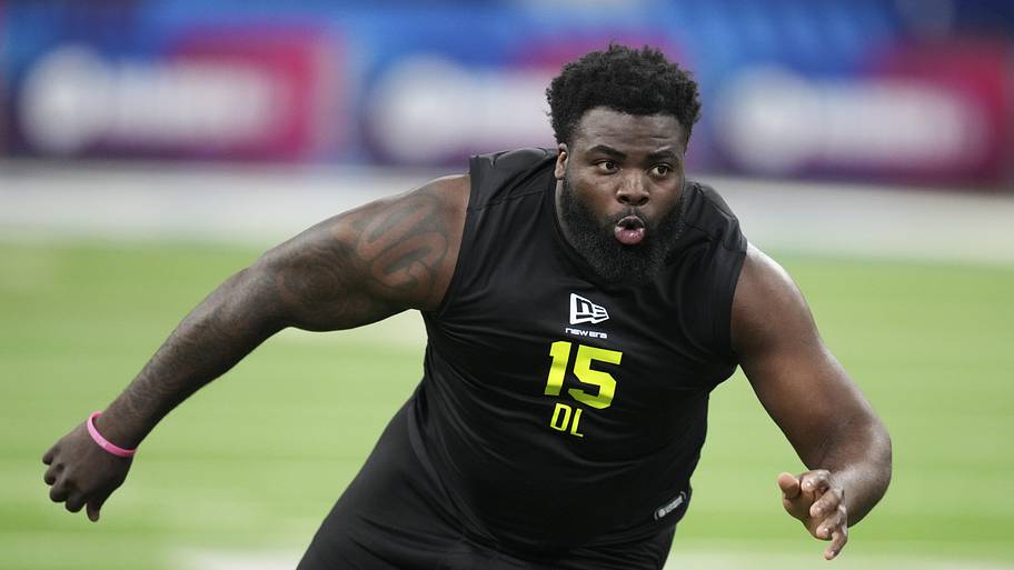 The Panthers selected Texas Tech defensive lineman Lee Hunter in the second round. 
