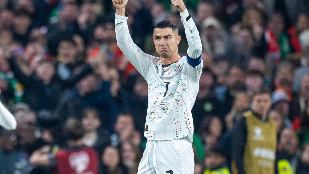 Republic of Ireland V Portugal, 2026 World Cup Qualifying - UEFA, Group Stage.