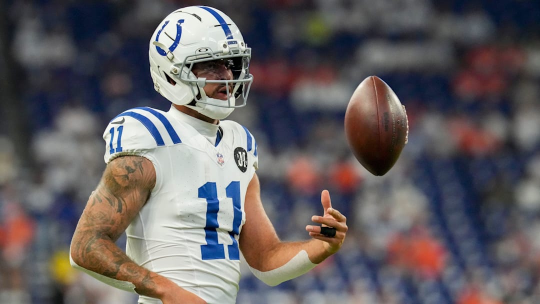 Indianapolis Colts wide receiver Michael Pittman Jr. (11) warms up Sunday, Sept. 14, 2025, ahead of a game against the Denver Broncos at Lucas Oil Stadium in Indianapolis.
