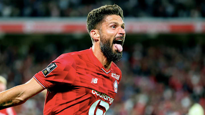 Olivier Giroud a inscrit le but de la victoire face à l'AS Monaco. Olivier Giroud a inscrit le but de la victoire face à l'AS Monaco.