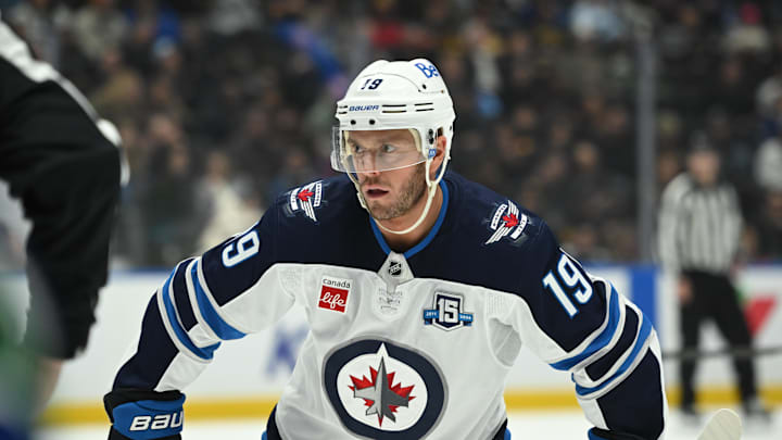 Winnipeg Jets center Jonathan Toews (19) awaits a faceoff during the third period against the Vancouver Canucks at Rogers Arena.