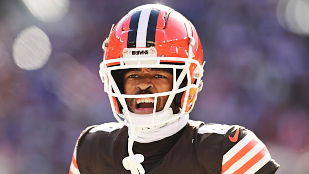 Cleveland Browns cornerback Greg Newsome II (0) celebrates during the second half against the Baltimore Ravens.