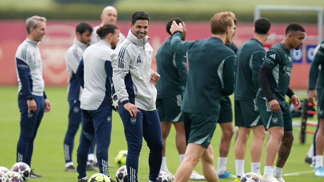 FBL-EUR-C1-ARSENAL-TRAINING