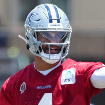 Cowboys quarterback Dak Prescott thinks the team and Micah Parsons will reach a new deal.