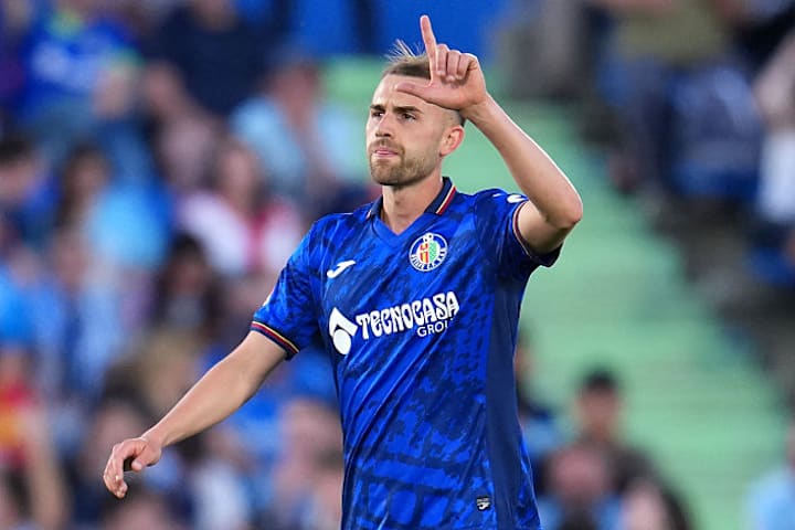 Borja Mayoral