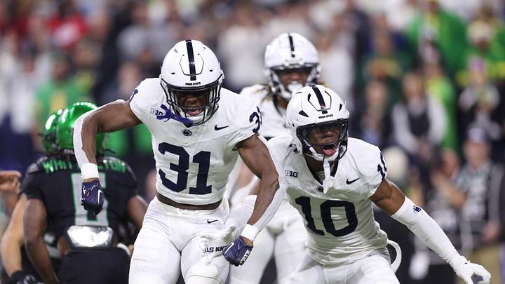 Penn State Defender Throw Up Vs. Oregon Ducks In Big Ten Championship?