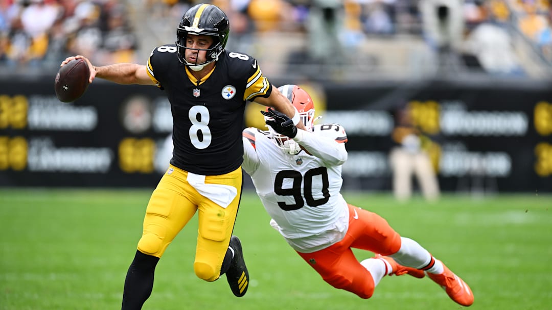 Joe Tryon-Shoyinka: Cleveland Browns v Pittsburgh Steelers
