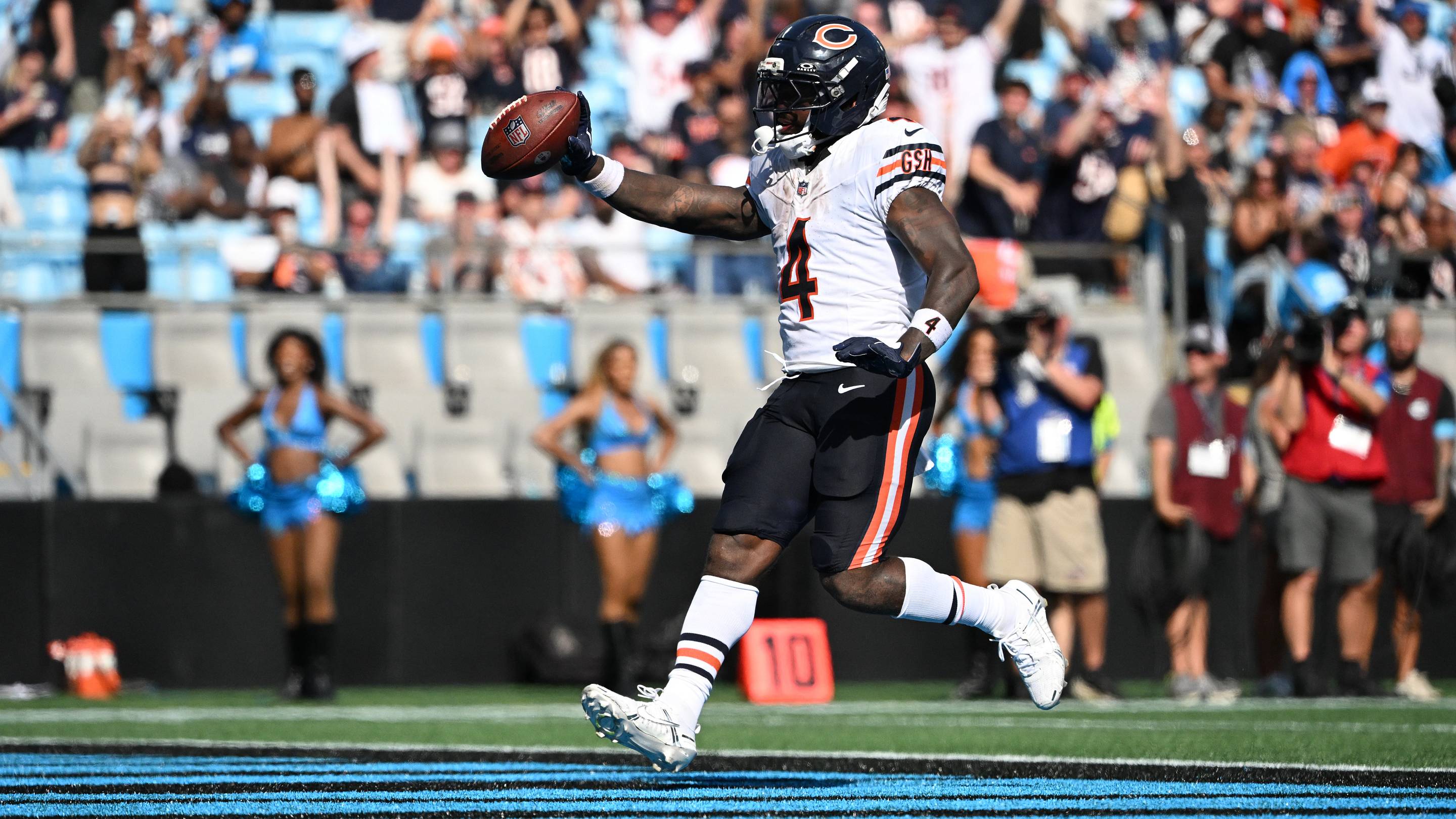 Fantasy Football Start or Sit Week 5: D'Andre Swift, Rome Odunze, Colston Loveland