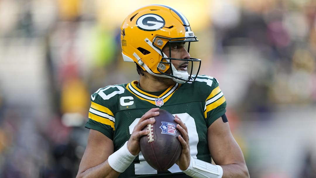 Green Bay Packers quarterback Jordan Love (10) during warmups prior to the game against the Chicago Bears at Lambeau Field. Green Bay Packers quarterback Jordan Love (10) during warmups prior to the game against the Chicago Bears at Lambeau Field.