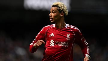 Hugo Ekitiké est dans le groupe de Liverpool pour affronter le PSG en Ligue des Champions Hugo Ekitiké est dans le groupe de Liverpool pour affronter le PSG en Ligue des Champions