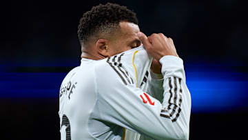 Kylian Mbappé et le Real Madrid ont perdu du terrain sur le FC Barcelone après leur défaite contre le Celta de Vigo