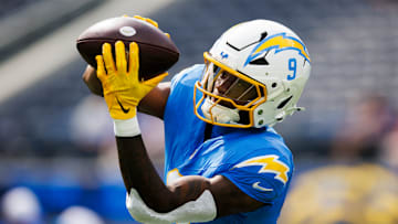 Los Angeles Rams v Los Angeles Chargers