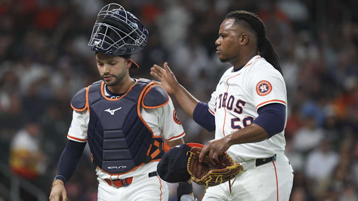 Valdez apologized to Astros catcher César Salazar after the two got crossed up during Tuesday's game. Valdez apologized to Astros catcher César Salazar after the two got crossed up during Tuesday's game.