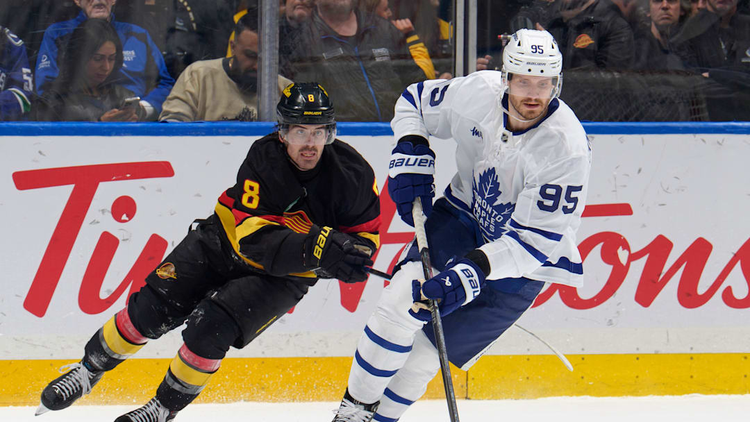 Toronto Maple Leafs v Vancouver Canucks