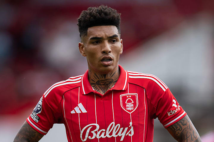 Igor Jesus deixou o Botafogo rumo ao Nottingham Forest