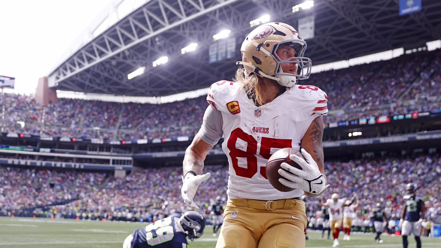 49ers Replace Kicker Moody, Kittle Out Weeks, QB Injury Uncertain