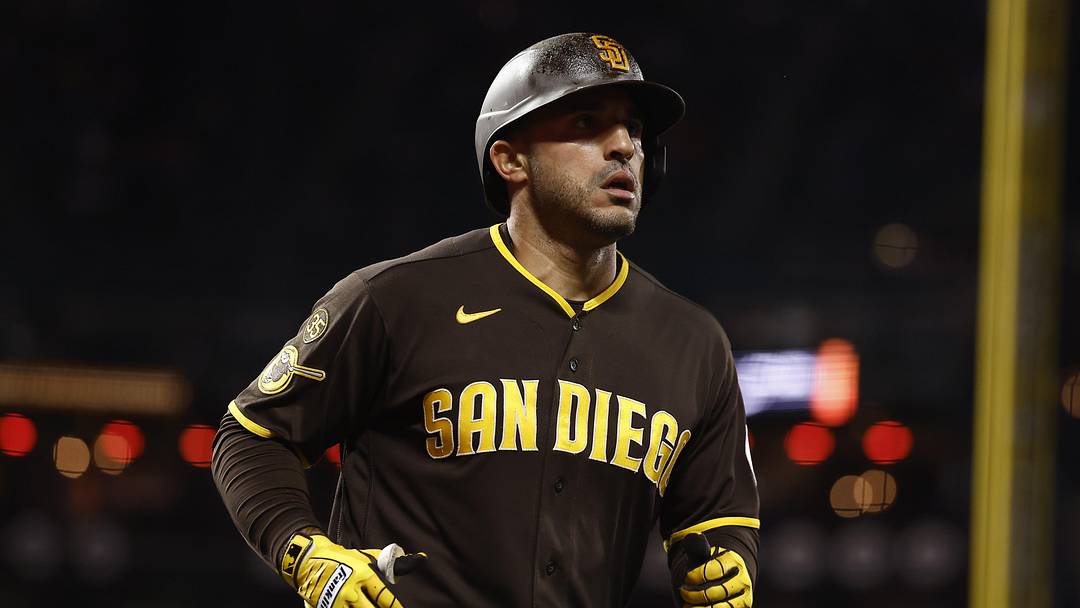 May 4, 2026; San Francisco, California, USA; San Diego Padres left fielder Ramon Laureano (5) after hitting a solo home run against the San Francisco Giants during the ninth inning at Oracle Park. Mandatory Credit: Kelley L Cox-Imagn Images May 4, 2026; San Francisco, California, USA; San Diego Padres left fielder Ramon Laureano (5) after hitting a solo home run against the San Francisco Giants during the ninth inning at Oracle Park. Mandatory Credit: Kelley L Cox-Imagn Images