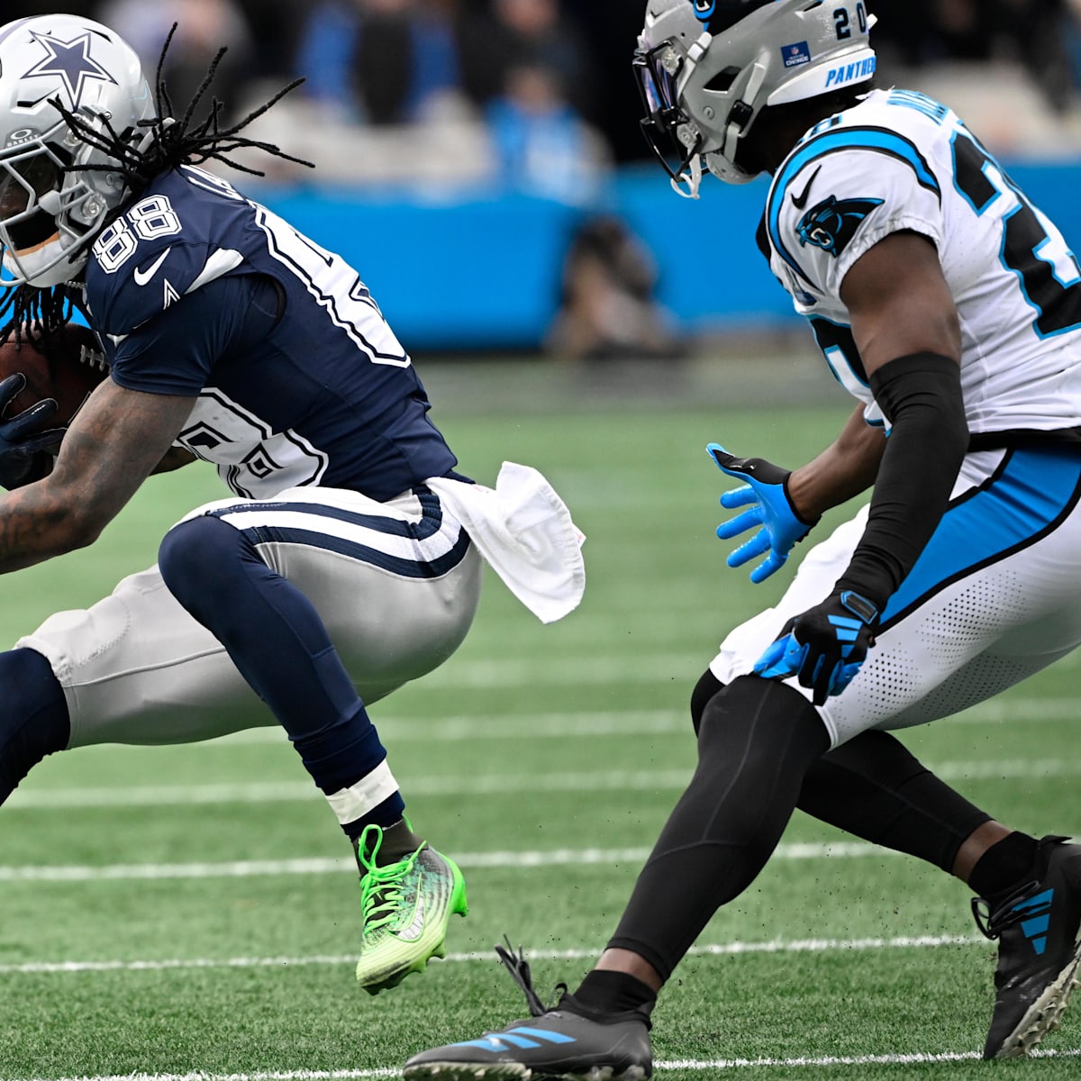Cowboys' CeeDee Lamb gets his own Nike PE cleat in color NFL