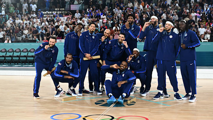 BASKETBALL-OLY-PARIS-2024-FRA-USA-MEDALS