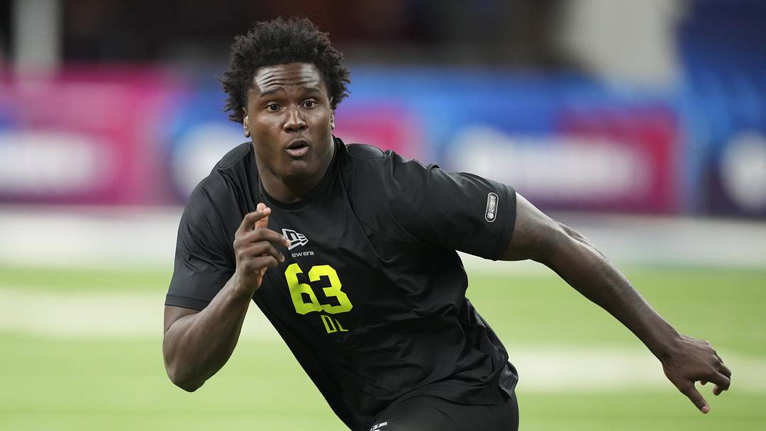 Missouri defensive lineman Zion Young (DL63) during the NFL Scouting Combine  at Lucas Oil Stadium.