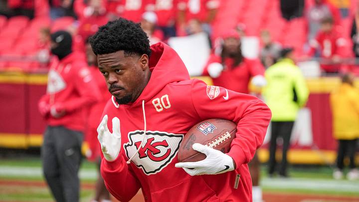 Nov 23, 2025; Kansas City, Missouri, USA; Kansas City Chiefs wide receiver Tyquan Thornton (80) warms up against the Indianapolis Colts prior to a game at GEHA Field at Arrowhead Stadium. Mandatory Credit: Denny Medley-Imagn Images