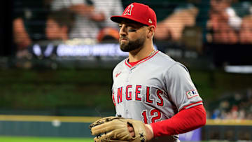 Los Angeles Angels v Chicago White Sox