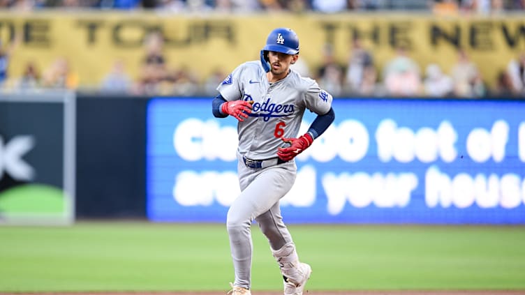 Los Angeles Dodgers v San Diego Padres