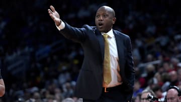 Missouri Tigers head coach Dennis Gates shouts to his team, in a game versus the Drake Bulldogs this season.