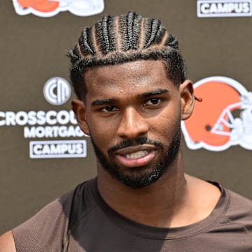 Shedeur Sanders hosted a fundraiser for victims of the Rainbow Terrace Apartments fire. 