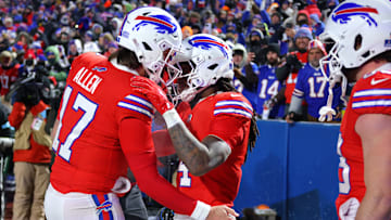 New England Patriots v Buffalo Bills