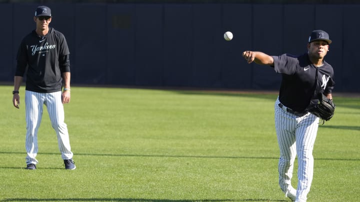 Feb 23, 2023; Tampa, FL, USA; New York Yankees starting pitcher Randy Vasquez (98) throws a ball