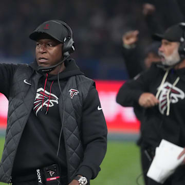 Atlanta Falcons head coach Raheem Morris