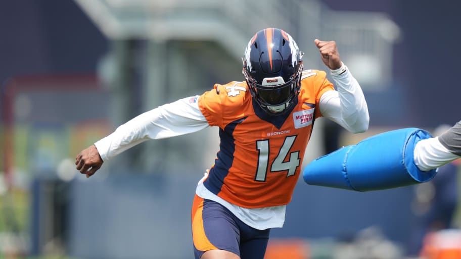 Jun 13, 2022; Englewood, CO, USA; Denver Broncos wide receiver Courtland Sutton (14) during mini camp drills at the UCHealth Training Center. s | Ron Chenoy-USA TODAY Sports