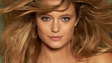 Kate Love was photographed by Ben Watts in Tennessee.