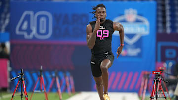 Feb 28, 2025; Indianapolis, IN, USA;  UTSA defensive back Zah Frazier (DB09) runs in the 40 yard dash during the 2025 NFL Combine at Lucas Oil Stadium. Mandatory Credit: Kirby Lee-Imagn Images