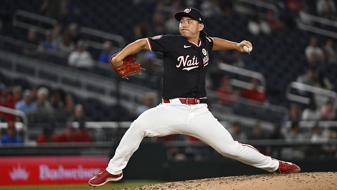 Sep 15, 2025; Washington, District of Columbia, USA; Washington Nationals relief pitcher Shinnosuke Ogasawara (16) throws to the Atlanta Braves during the game at Nationals Park.
