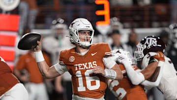 Manning accounted for two touchdowns in the second half to help lead the Longhorns to victory. 
