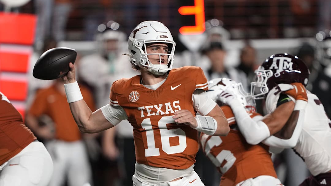 Texas Longhorns quarterback Arch Manning (16) throws a pass during game against the Texas A&M Aggies on Nov. 28, 2025 at Darrell K Royal-Texas Memorial Stadium in Austin, Texas.