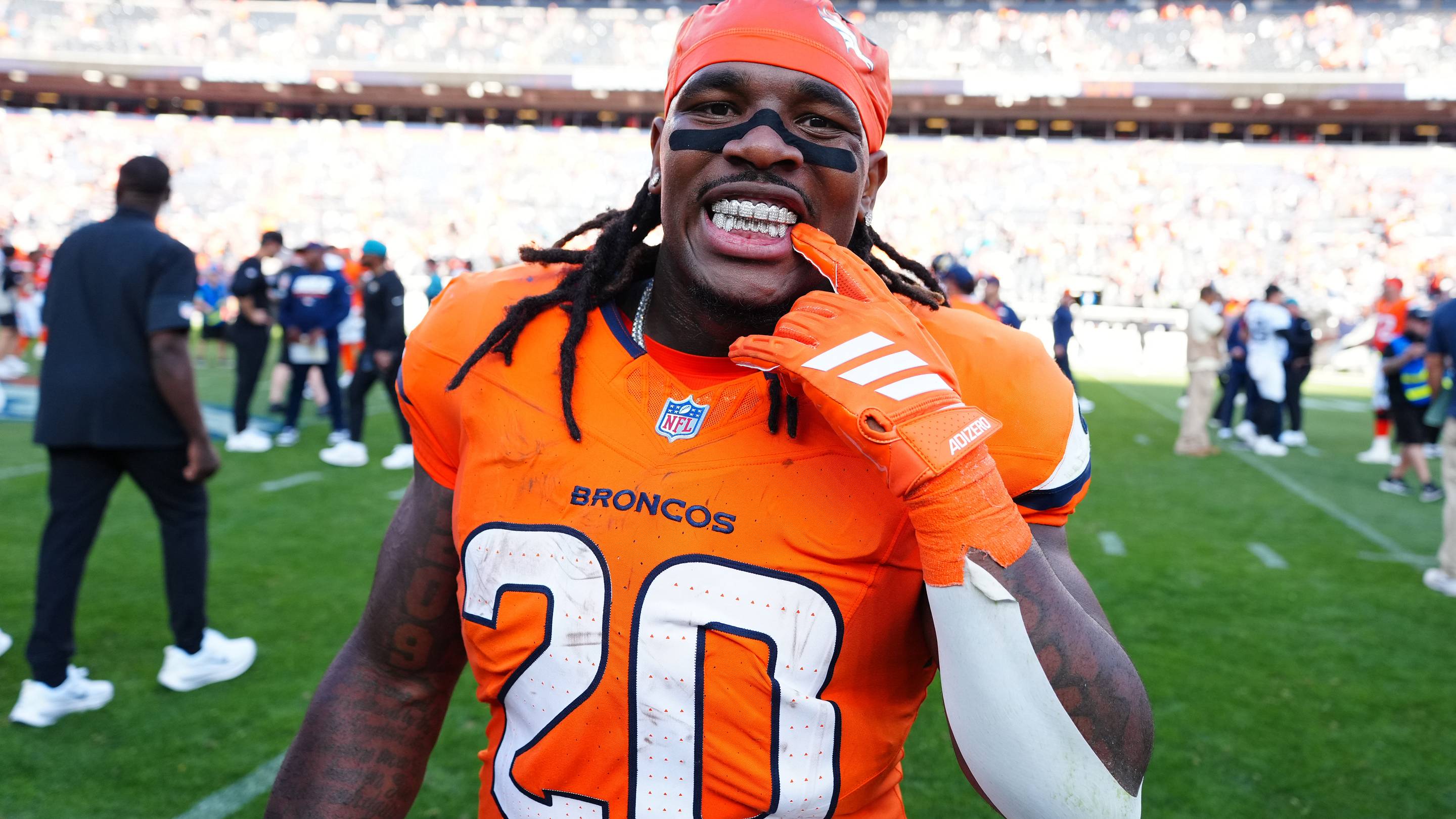 How Injury Bug Could Hamper Broncos RB Jonah Coleman in Week 3