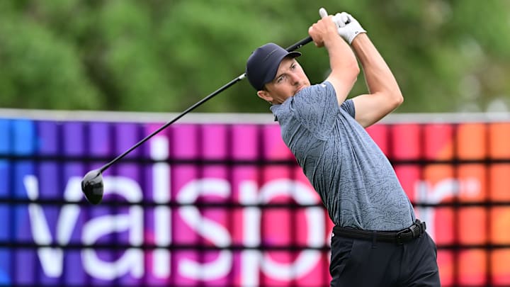 Jordan Spieth tees off during the first round of the 2025 Valspar Championship
