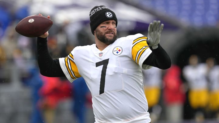 Jan 9, 2022; Baltimore, Maryland, USA; Pittsburgh Steelers quarterback Ben Roethlisberger (7) warms up prior to the game against the Baltimore Ravens at M&T Bank Stadium. Mandatory Credit: Mitch Stringer-USA TODAY Sports