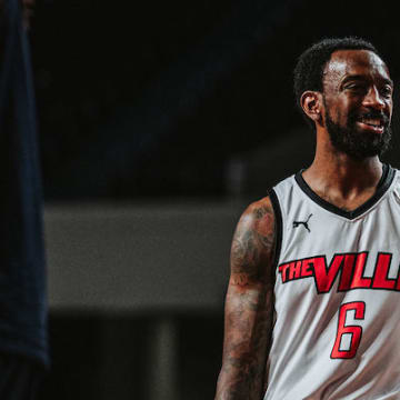 Former Louisville All-American and 'The Ville' guard Russ Smith