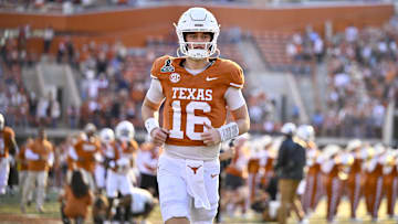 Texas Longhorns quarterback Arch Manning against the Clemson Tigers in the CFP National Playoff first round