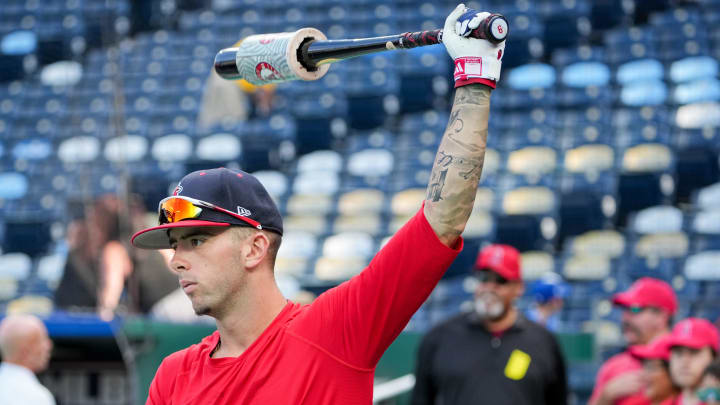 Los Angeles Angels shortstop Zach Neto (9) takes batting practice against the Kansas City Royals prior to a game at Kauffman Stadium on Aug 20.