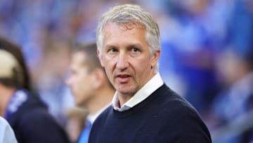 Frank Baumann erläutert den Younes-Abschied