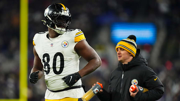 AFC Wild Card Playoffs: Pittsburgh Steelers v Baltimore Ravens