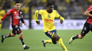 Javairo Dilrosun salió por lesión en los octavos de final de Leagues Cup 2024