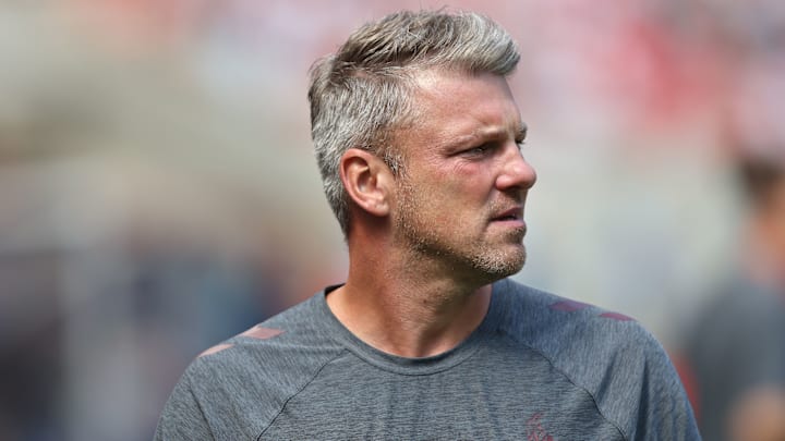 Lukas Kwasniok will sich noch von einigen Effzeh-Spielern trennen Lukas Kwasniok will sich noch von einigen Effzeh-Spielern trennen