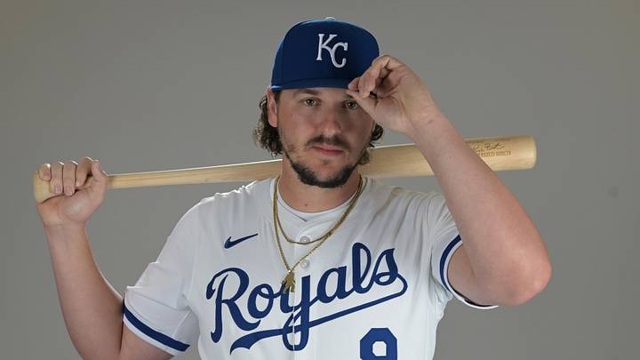 Kansas City Royals Slugger Vinnie Pasquantino Breaks Massive NFL Free  Agency News